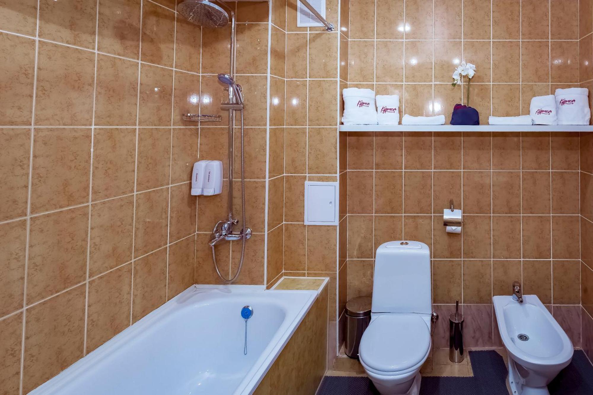Kurmet Hotel อูรัลส์ค ภายนอก รูปภาพ